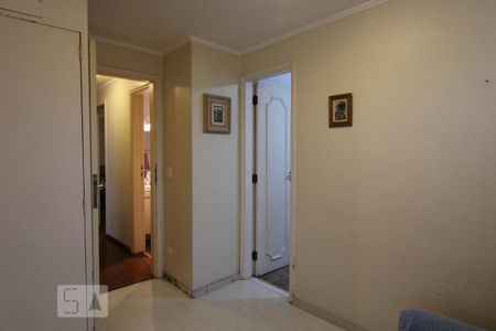 Apartamento à venda com 131m², 3 quartos e 2 vagas Apartamento à venda com 131m², 3 quartos e 2 vagasQuarto