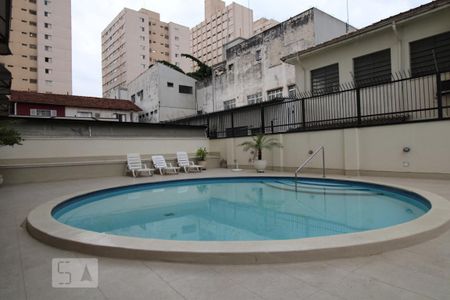 Apartamento à venda com 131m², 3 quartos e 2 vagas Apartamento à venda com 131m², 3 quartos e 2 vagasPiscina