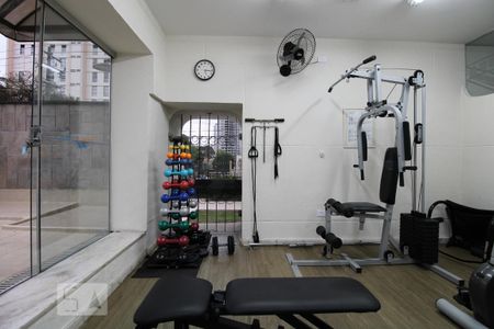 Apartamento à venda com 131m², 3 quartos e 2 vagas Apartamento à venda com 131m², 3 quartos e 2 vagasAcademia