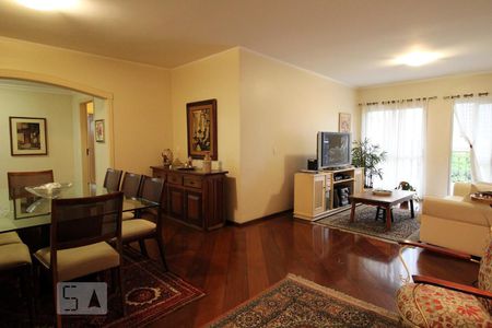 Sala de apartamento à venda com 3 quartos, 131m² em Jardim das Acácias, São Paulo