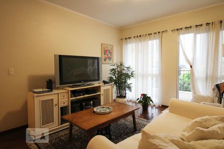 Apartamento à venda com 131m², 3 quartos e 2 vagas Apartamento à venda com 131m², 3 quartos e 2 vagasSala