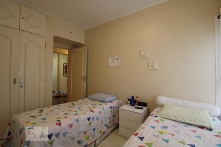 Apartamento à venda com 131m², 3 quartos e 2 vagas Apartamento à venda com 131m², 3 quartos e 2 vagasQuarto 3