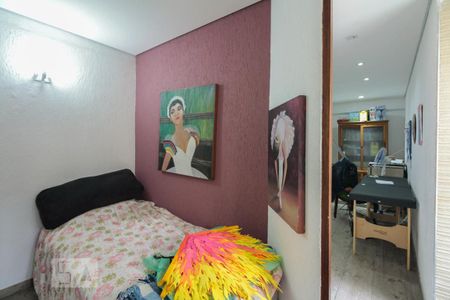 Casa à venda com 247m², 4 quartos e 3 vagas Casa à venda com 247m², 4 quartos e 3 vagasSuíte externa