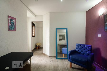 Casa à venda com 247m², 4 quartos e 3 vagas Casa à venda com 247m², 4 quartos e 3 vagasSuíte externa