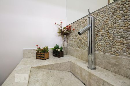 Banheiro Social 1 de casa à venda com 4 quartos, 247m² em Quarta Parada, São Paulo