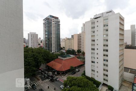 Vista de apartamento à venda com 2 quartos, 92m² em Cerqueira César, São Paulo