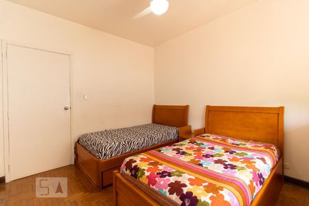 Casa à venda com 300m², 3 quartos e 2 vagasQuarto 2