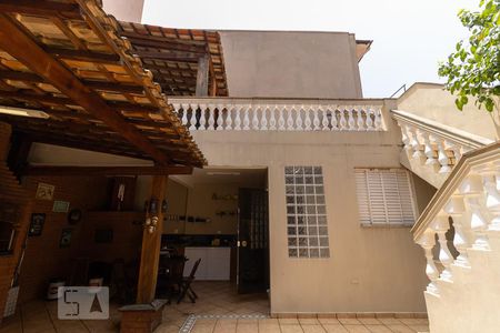 Casa à venda com 300m², 3 quartos e 2 vagasÁrea Externa