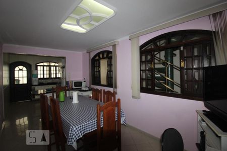 Casa à venda com 338m², 4 quartos e 3 vagasCopa cozinha