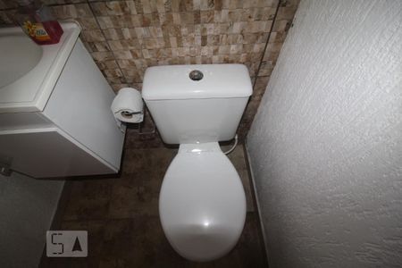 Casa à venda com 338m², 4 quartos e 3 vagasEdicula banheiro