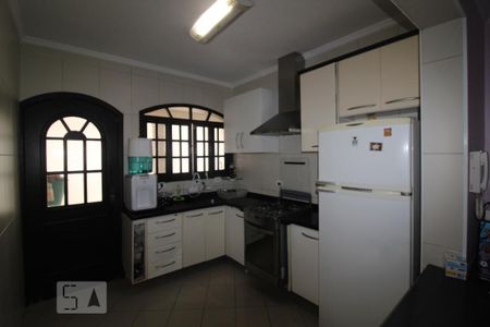 Casa à venda com 338m², 4 quartos e 3 vagasCozinha