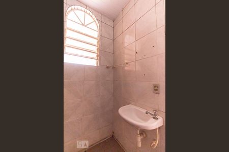 Banheiro de casa para alugar com 1 quarto, 60m² em Vila Mariana, São Paulo