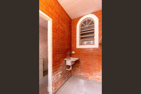 Casa para alugar com 60m², 1 quarto e sem vagaÁrea de Serviço