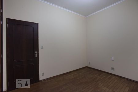 Casa para alugar com 350m², 4 quartos e 2 vagasSuíte 1