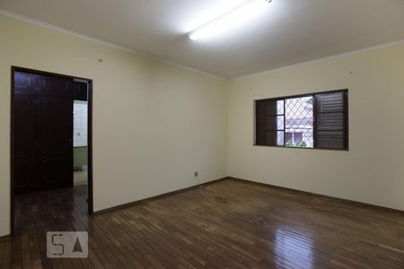 Casa para alugar com 350m², 4 quartos e 2 vagasSuíte 3
