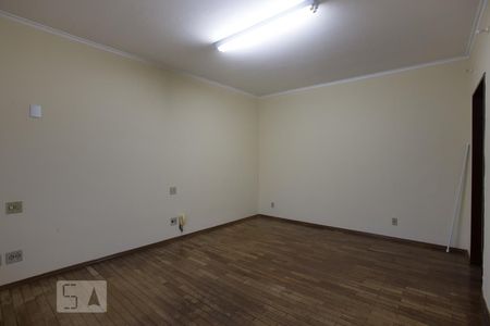 Casa para alugar com 350m², 4 quartos e 2 vagasSuíte 3
