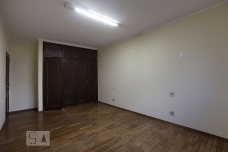 Casa para alugar com 350m², 4 quartos e 2 vagasSuíte 2