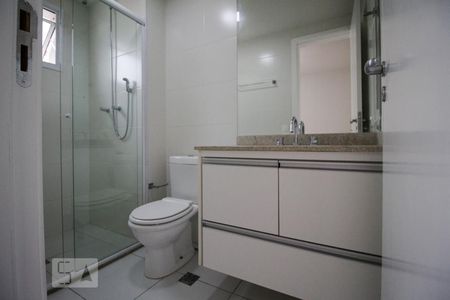 Apartamento para alugar com 134m², 3 quartos e 3 vagasBanheiro do quarto 2