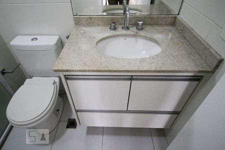 Apartamento para alugar com 134m², 3 quartos e 3 vagasBanheiro do quarto 1