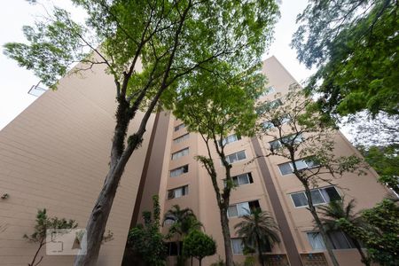 Apartamento à venda com 56m², 2 quartos e 1 vagaFachada