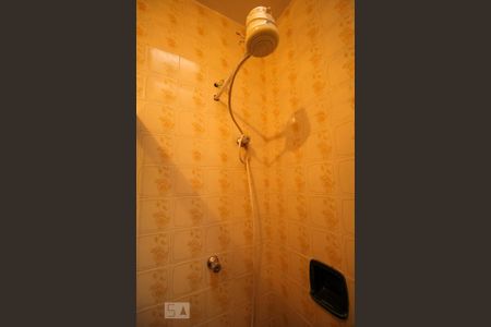 Casa à venda com 260m², 5 quartos e 4 vagas Casa à venda com 260m², 5 quartos e 4 vagasBanheiro 1