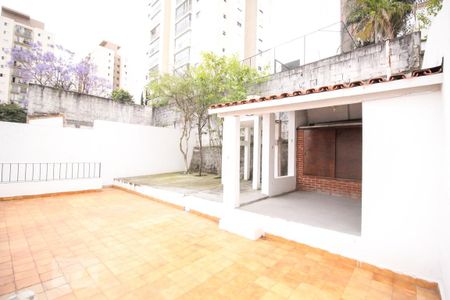 Casa à venda com 260m², 5 quartos e 4 vagas Casa à venda com 260m², 5 quartos e 4 vagasÁrea da Churrasqueira