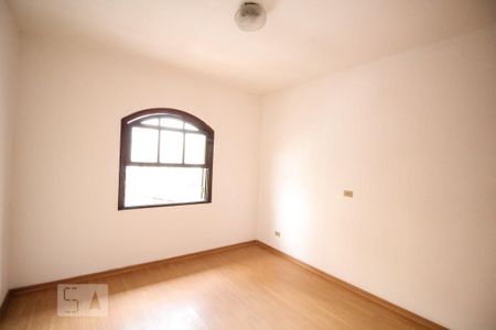 Casa à venda com 260m², 5 quartos e 4 vagas Casa à venda com 260m², 5 quartos e 4 vagasQuarto 3