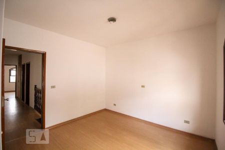 Casa à venda com 260m², 5 quartos e 4 vagas Casa à venda com 260m², 5 quartos e 4 vagasQuarto 5 - Suíte