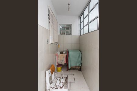 Casa à venda com 150m², 3 quartos e 2 vagasLavanderia