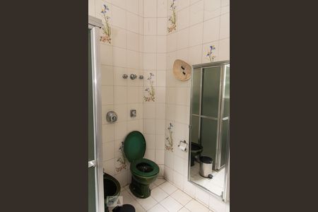 Casa à venda com 150m², 3 quartos e 2 vagasBanheiro