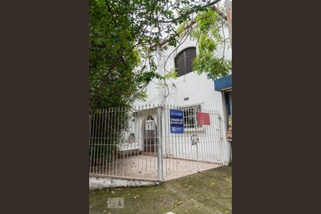 Casa à venda com 150m², 3 quartos e 2 vagasFachada