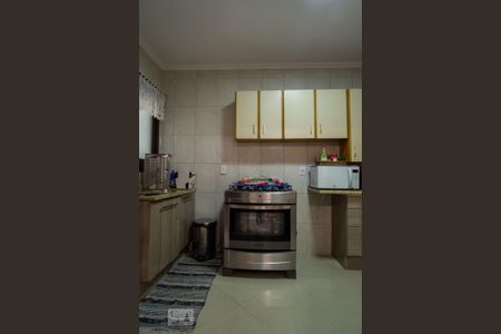 Casa à venda com 170m², 3 quartos e 3 vagas Casa à venda com 170m², 3 quartos e 3 vagasCozinha