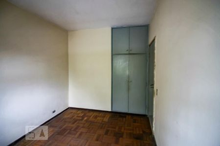 Casa à venda com 175m², 4 quartos e 2 vagasQuarto 2