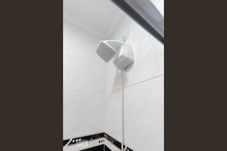 Casa à venda com 300m², 3 quartos e 2 vagasBanheiro social - chuveiro