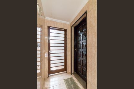 Casa à venda com 300m², 3 quartos e 2 vagasEntrada da casa