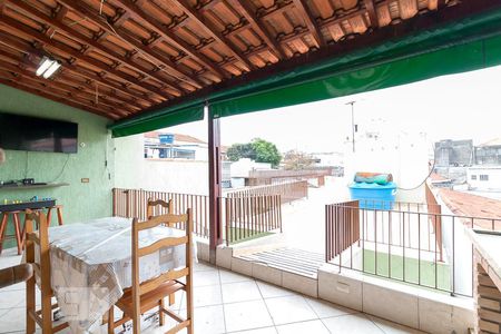 Casa à venda com 300m², 3 quartos e 2 vagasChurrasqueira e terraço