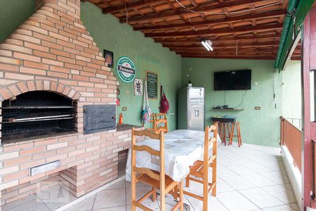 Casa à venda com 300m², 3 quartos e 2 vagasChurrasqueira
