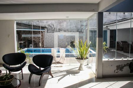 Sala 1 de casa para alugar com 4 quartos, 315m² em Praia do Flamengo, Salvador