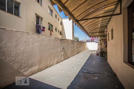 Apartamento para alugar com 69m², 2 quartos e 1 vagaÁrea comum