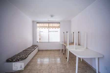 Apartamento para alugar com 69m², 2 quartos e 1 vagaÁrea comum - Salão de festas