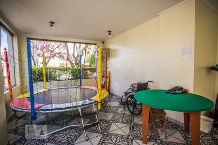 Apartamento para alugar com 69m², 2 quartos e 1 vagaÁrea comum - Salão de Jogos