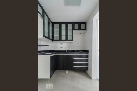 Apartamento à venda com 45m², 1 quarto e 1 vaga Apartamento à venda com 45m², 1 quarto e 1 vagaCozinha