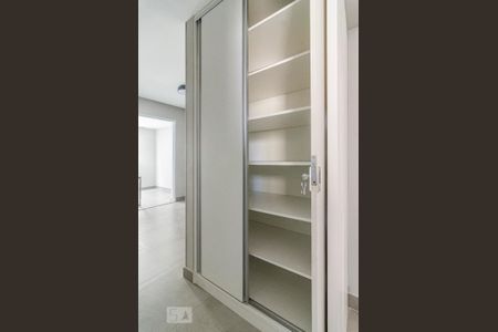 Apartamento à venda com 45m², 1 quarto e 1 vaga Apartamento à venda com 45m², 1 quarto e 1 vagaCorredor