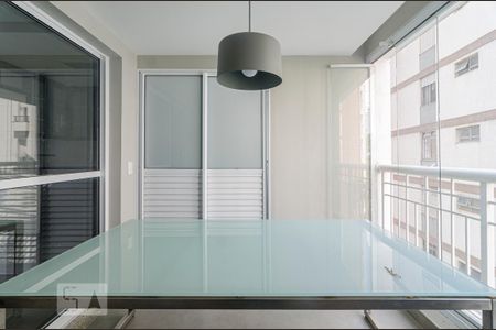 Apartamento à venda com 45m², 1 quarto e 1 vaga Apartamento à venda com 45m², 1 quarto e 1 vagaVaranda