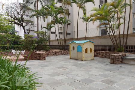 Apartamento à venda com 100m², 2 quartos e 1 vaga Apartamento à venda com 100m², 2 quartos e 1 vagaÁrea Comum