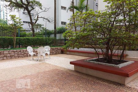 Apartamento à venda com 100m², 2 quartos e 1 vaga Apartamento à venda com 100m², 2 quartos e 1 vagaÁrea Comum