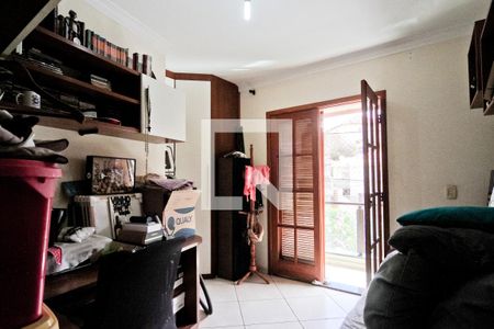 Casa à venda com 250m², 3 quartos e 4 vagas Casa à venda com 250m², 3 quartos e 4 vagasQuarto 2