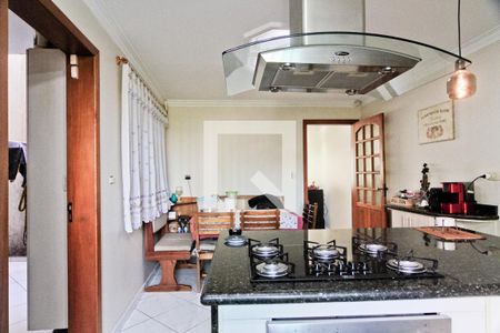 Casa à venda com 250m², 3 quartos e 4 vagas Casa à venda com 250m², 3 quartos e 4 vagasCozinha