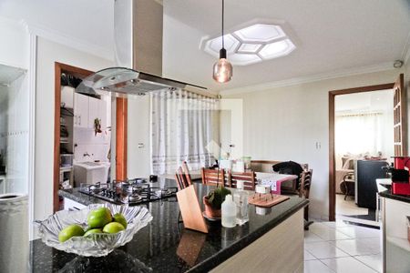 Casa à venda com 250m², 3 quartos e 4 vagas Casa à venda com 250m², 3 quartos e 4 vagasCozinha