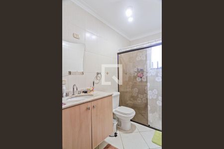 Casa à venda com 250m², 3 quartos e 4 vagas Casa à venda com 250m², 3 quartos e 4 vagasBanheiro